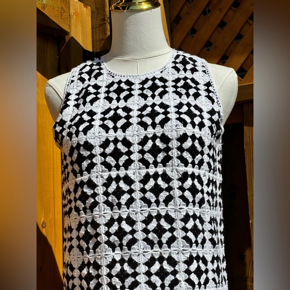 🆕 FARM Rio 🧿 NWOT Patch Crochet Black & White Monochrome Mini Dress - Size S - Picture 10 of 14